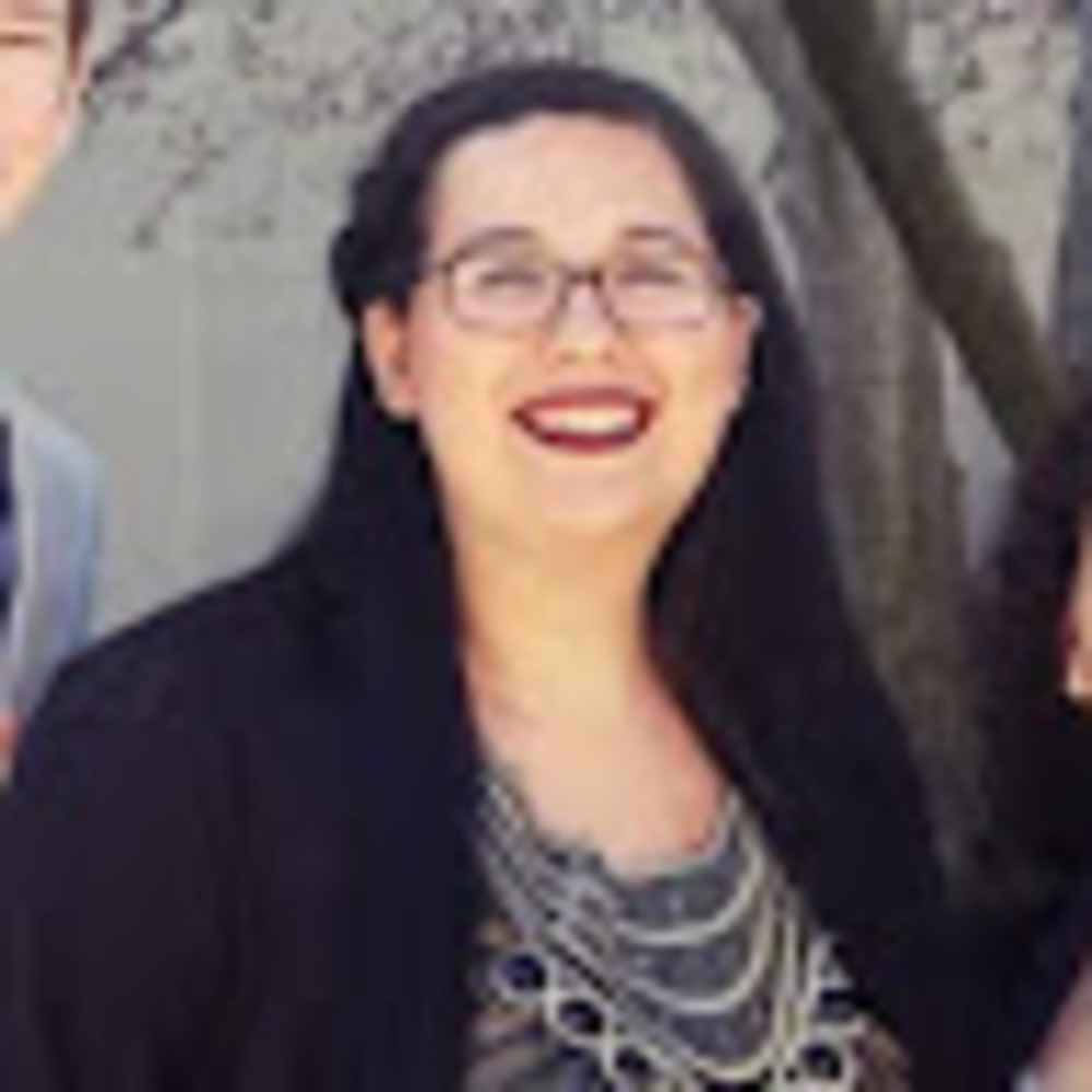 Meet your Posher, Alissa fajek